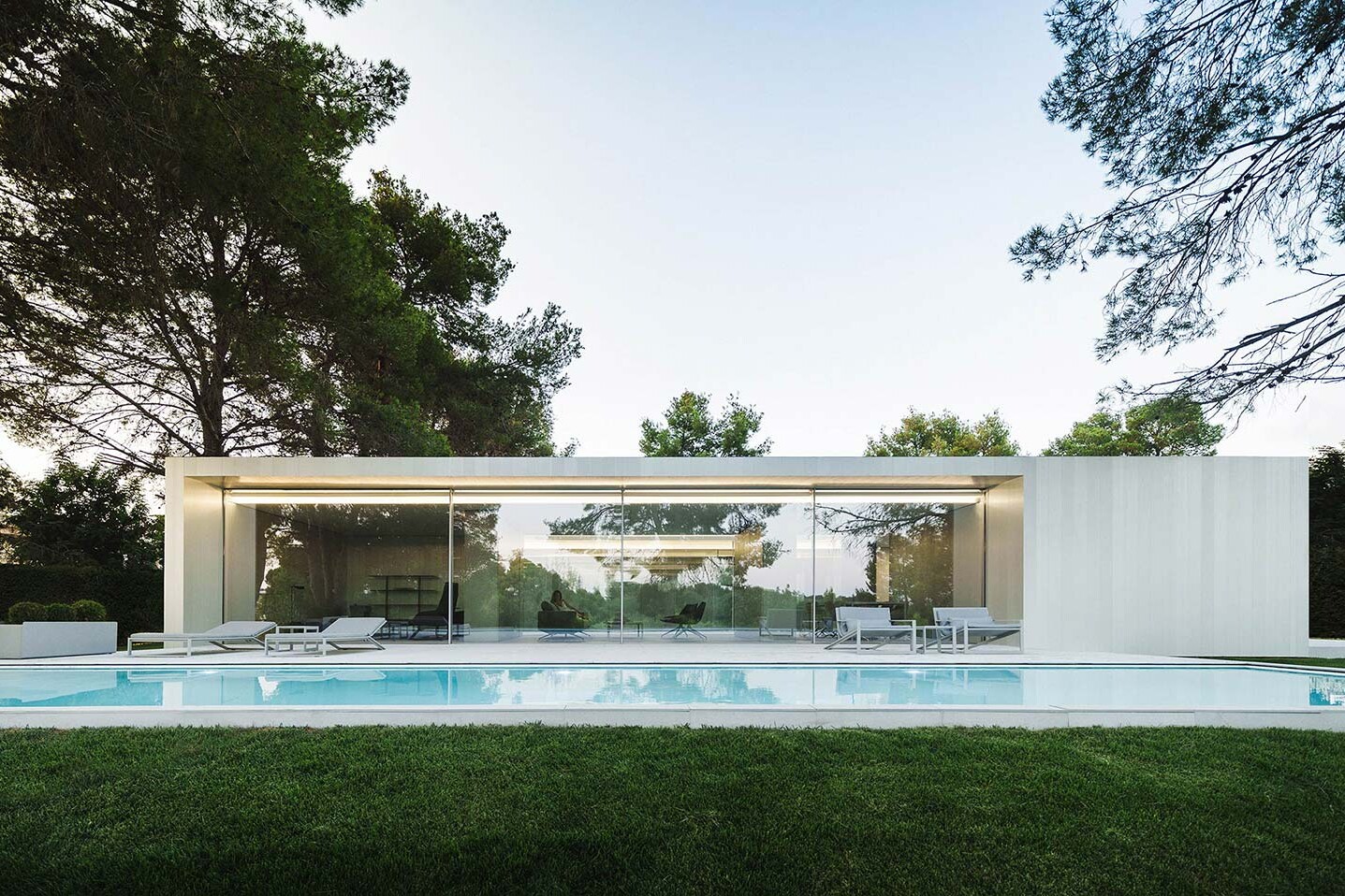 Taschen | Publications | FRAN SILVESTRE ARQUITECTOS™