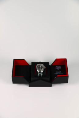 fran silvestre arquitectos tag heuer packaging limited edition